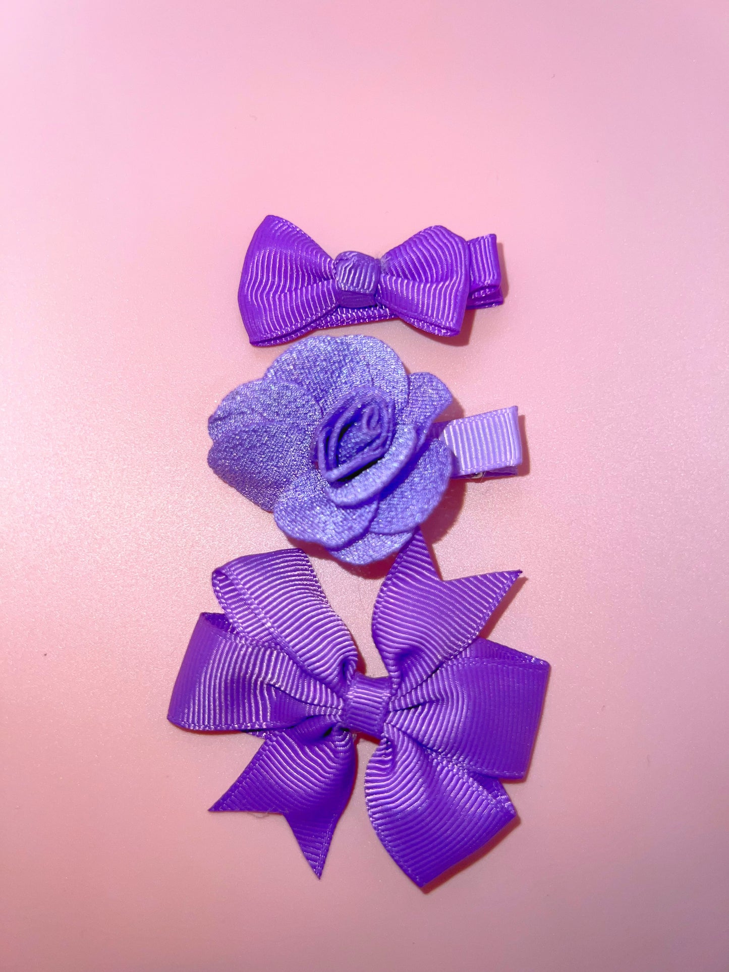 bow and flower hair clips